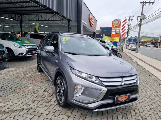 MITSUBISHI ECLIPSE CROSS 1.5 MIVEC TURBO GASOLINA HPE-S CVT MITSUBISHI ECLIPSE CROSS 1.5 MIVEC TURBO GASOLINA HPE-S CVT